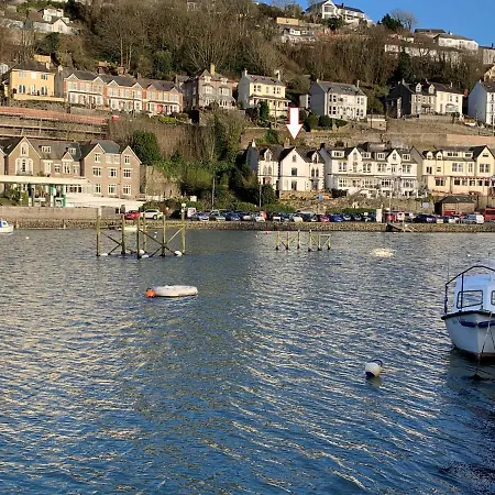 Looe Beach House: Coastal Views, Parking & Pool Access Exterior photo